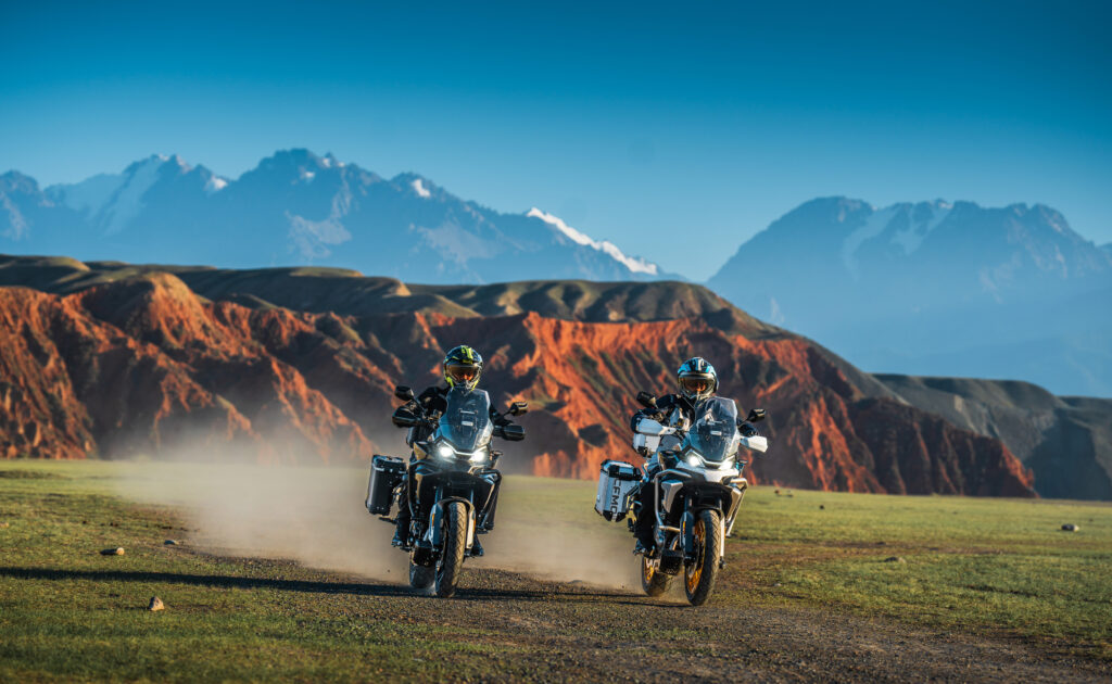 Абсолютно новый CFMOTO 700MT Advanced (ABS)! 2 Абсолютно новый CFMOTO 700MT Advanced (ABS)! 2